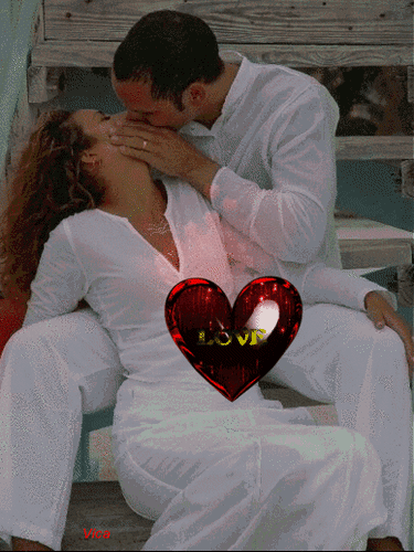 Анимированная открытка Как хорошо целуются