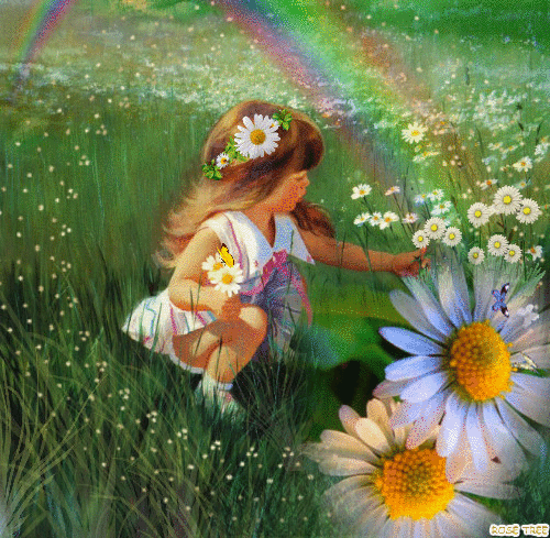 Анимированная открытка Девочка на лугу с ромашками