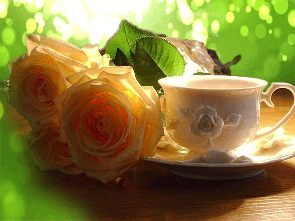 Анимированная открытка Розы на блюдце доброе утро картинки кофе