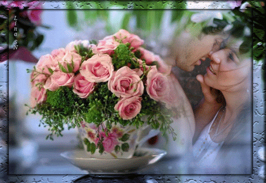 Анимированная открытка Букет роз в чашке молодая пара